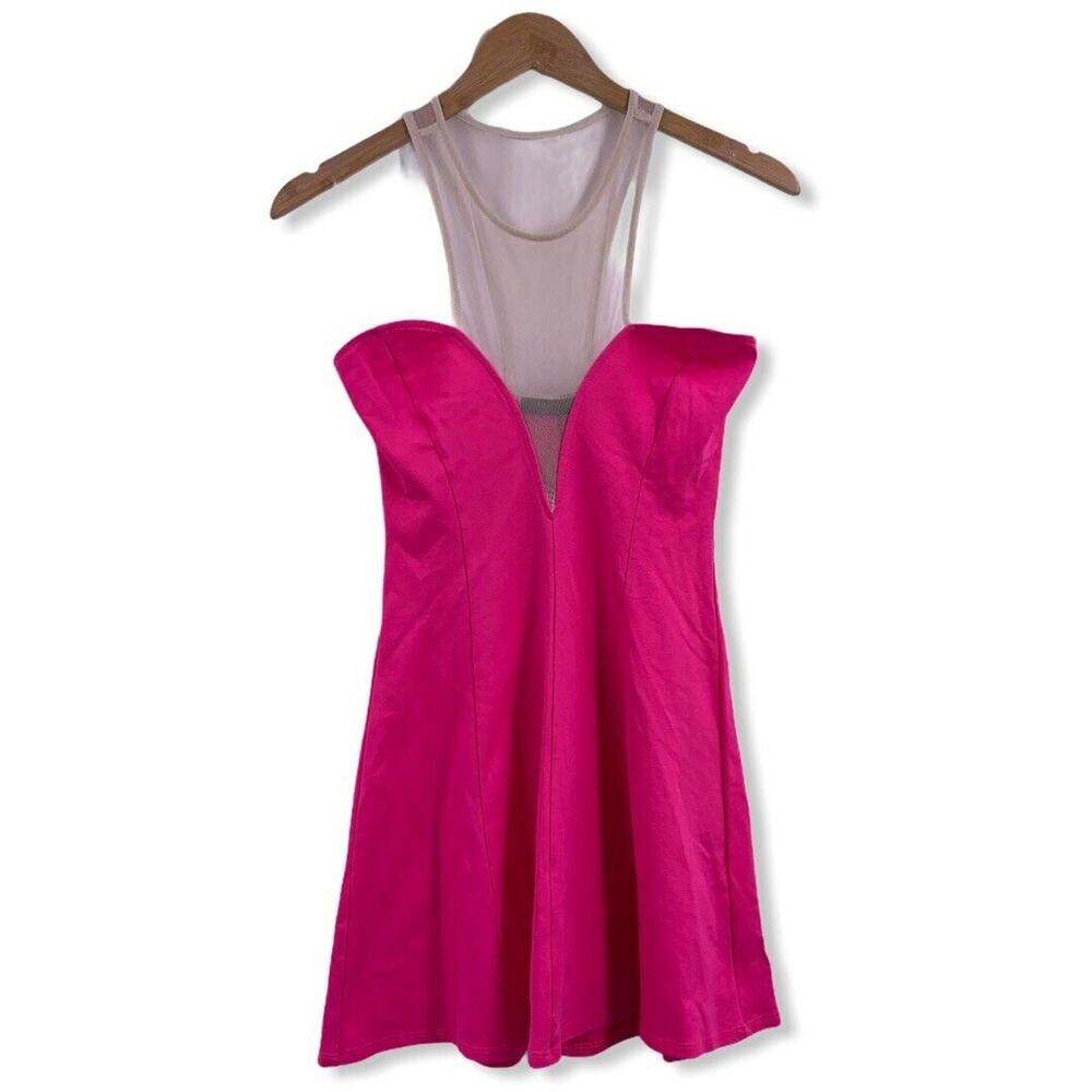Solemio Los Angeles Pink Plunge Front‎ Dress Small